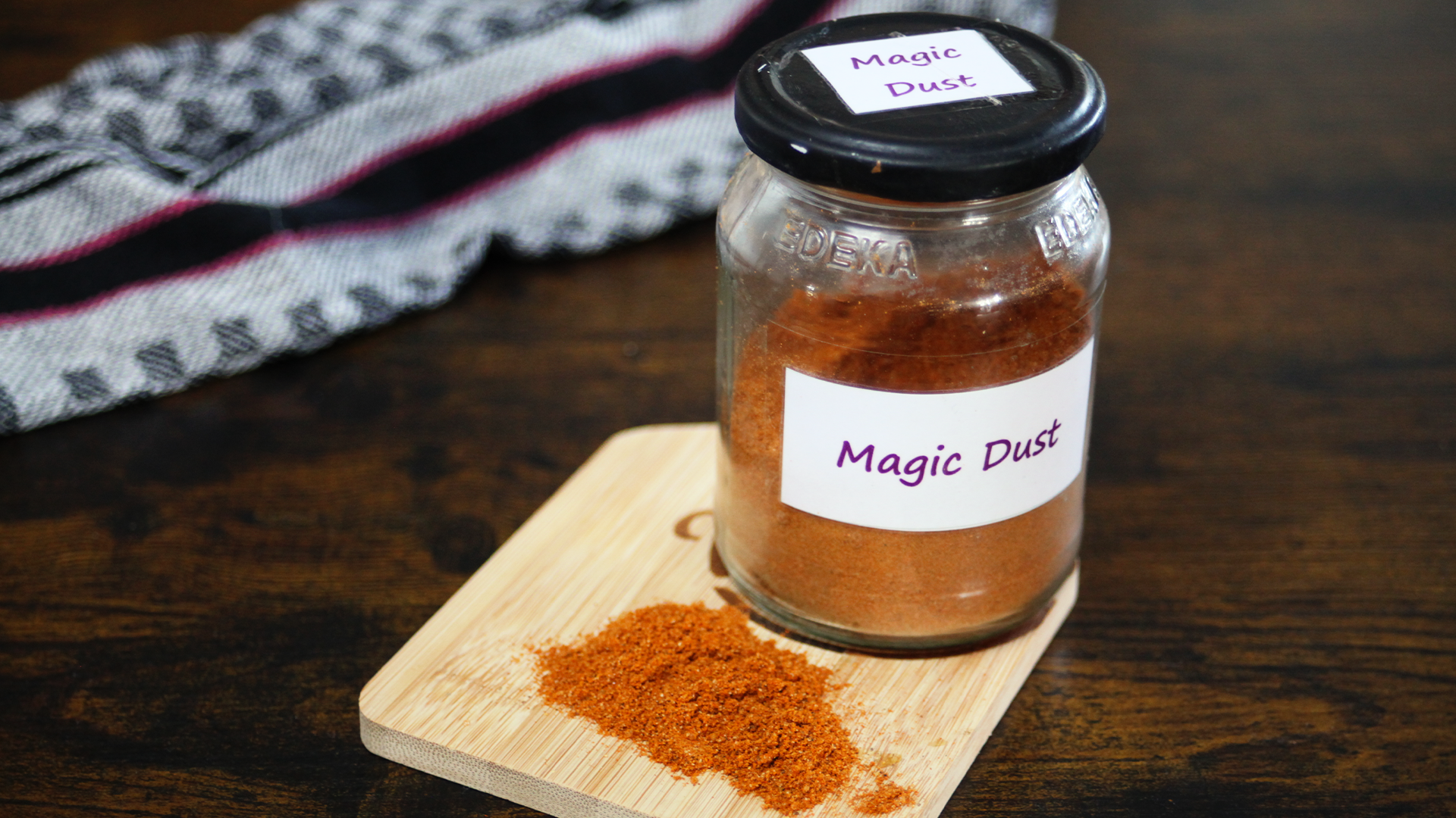 Magic Dust Rub